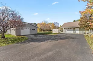 25706 Apollo St NE, Stacy, MN 55079 - Photo 5