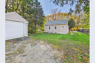 221 1st Avenue SE, Glenwood, MN 56334 - Photo 3