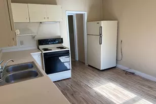 324 SW 4th St, Brainerd, MN 56401 - Photo 3