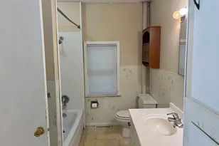 324 SW 4th St, Brainerd, MN 56401 - Photo 11