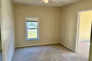 324 SW 4th St, Brainerd, MN 56401 - Photo 9