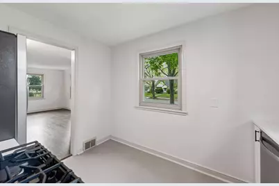 5745 Morgan Avenue S, Minneapolis, MN 55419 - Photo 11