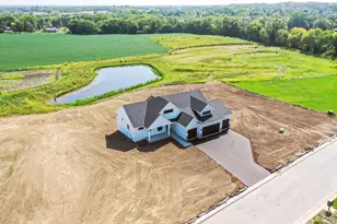 10190 Heather Ln, Corcoran, MN 55374 - Photo 3