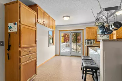 6651 380th Court, North Branch, MN 55056 - Photo 3