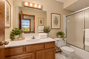 11018 Oregon Curv, Bloomington, MN 55438 - Photo 15