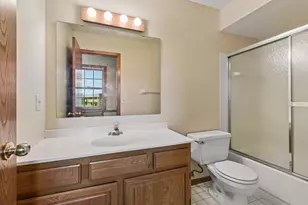 11018 Oregon Curv, Bloomington, MN 55438 - Photo 43