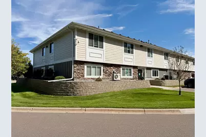 11464 Robinson Drive NW #A, Coon Rapids, MN 55433 - Photo 3