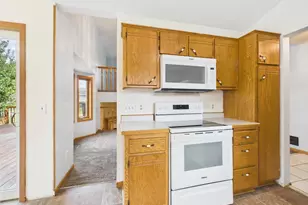 1083 98th Ave NE, Blaine, MN 55434 - Photo 7