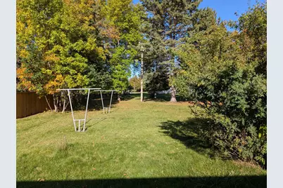 120 Park Avenue, International Falls, MN 56649 - Photo 23