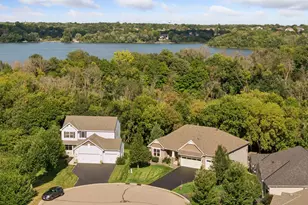 2225 Lake Cir, Victoria, MN 55386 - Photo 3