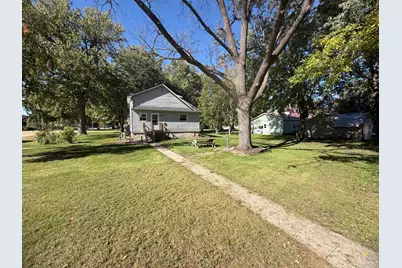 210 2nd Street, Rushmore, MN 56168 - Photo 3