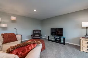 126 Shoreview Dr, Elysian, MN 56028 - Photo 49