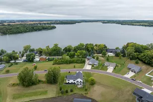 126 Shoreview Dr, Elysian, MN 56028 - Photo 67