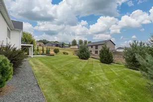 126 Shoreview Dr, Elysian, MN 56028 - Photo 65