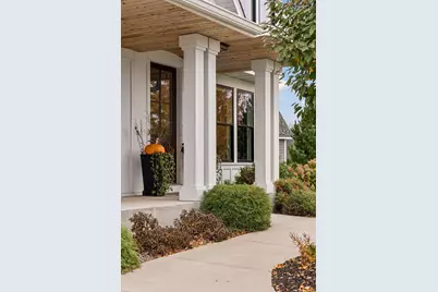 18447 75th Place N, Maple Grove, MN 55311 - Photo 3