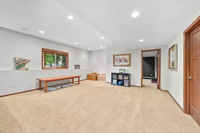 1618 Headwaters Lane, Woodbury, MN 55129 - Photo 33