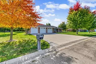 1949 Middle Creek Rd, Detroit Lakes, MN 56501 - Photo 1