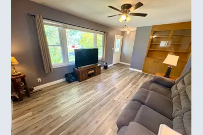 302 2nd Street SE, Stewartville, MN 55976 - Photo 9