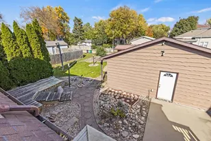 602 W Lyon St, Marshall, MN 56258 - Photo 57