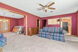 602 W Lyon St, Marshall, MN 56258 - Photo 17