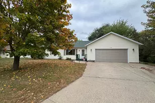 1158 Valley View Rd, Lake City, MN 55041 - Photo 1