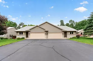 466 Cedar Ct, Taylors Falls, MN 55084 - Photo 1