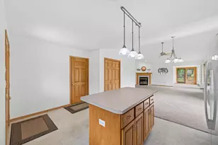 466 Cedar Ct, Taylors Falls, MN 55084 - Photo 5