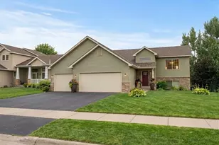 936 Ivy Hills Rd, Belle Plaine, MN 56011 - Photo 1