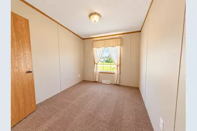 517 N High Street, Rushford, MN 55971 - Photo 17