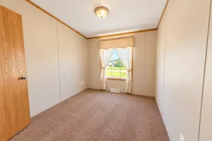 517 N High St, Rushford, MN 55971 - Photo 17