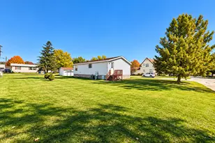 517 N High St, Rushford, MN 55971 - Photo 21