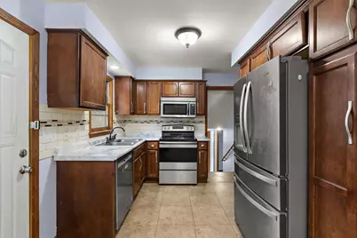6924 Scott Avenue N, Brooklyn Center, MN 55429 - Photo 9