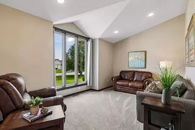 5425 Teakwood Lane N, Plymouth, MN 55442 - Photo 15