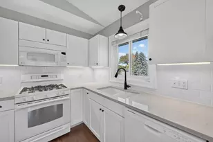 18029 83rd Ave N, Maple Grove, MN 55311 - Photo 11