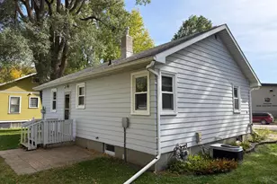 129 E Ronning Ave, Appleton, MN 56208 - Photo 5