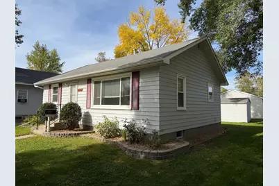 129 E Ronning Avenue, Appleton, MN 56208 - Photo 3