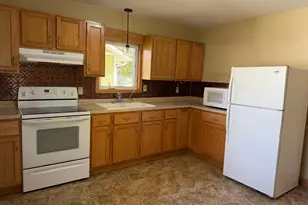 129 E Ronning Ave, Appleton, MN 56208 - Photo 7