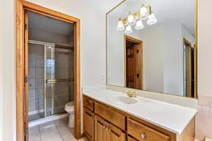 2413 Bridle Creek Trail, Chanhassen, MN 55317 - Photo 21