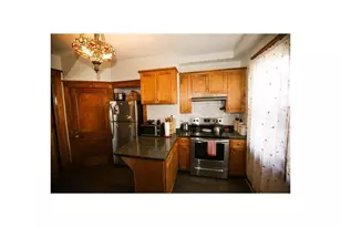 911 Dayton Ave, Saint Paul, MN 55104 - Photo 13