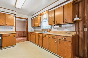 135 S 3rd St, Hanley Falls, MN 56245 - Photo 11