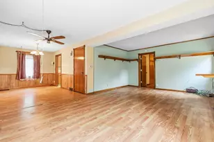 135 S 3rd St, Hanley Falls, MN 56245 - Photo 3