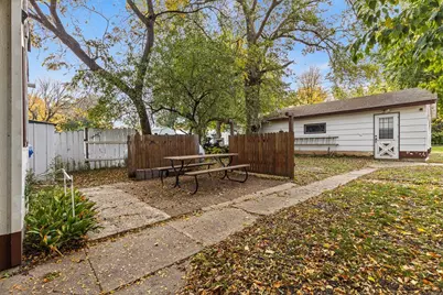 135 S 3rd Street, Hanley Falls, MN 56245 - Photo 41
