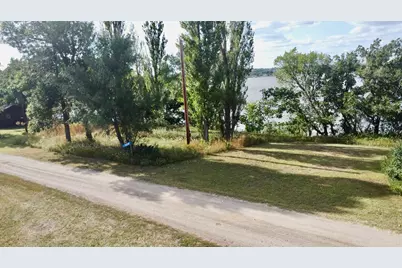 5655 Lakefront Drive, Browns Valley, MN 56219 - Photo 3