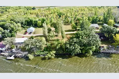 5655 Lakefront Drive, Browns Valley, MN 56219 - Photo 7