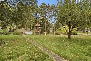 1729 Devon Rd, Saint Cloud, MN 56303 - Photo 25