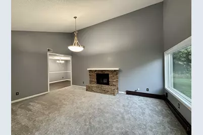 712 Neville Court SE, Rochester, MN 55904 - Photo 7