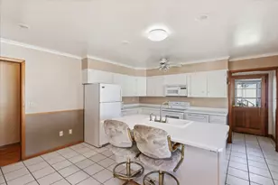913 9th St S, Virginia, MN 55792 - Photo 1