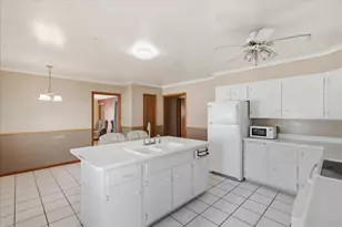 913 9th St S, Virginia, MN 55792 - Photo 3