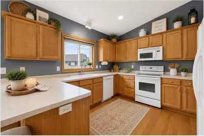 12628 Dutch Court, Apple Valley, MN 55124 - Photo 13