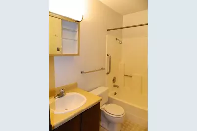 133 W 1st Avenue, Hanley Falls, MN 56245 - Photo 5